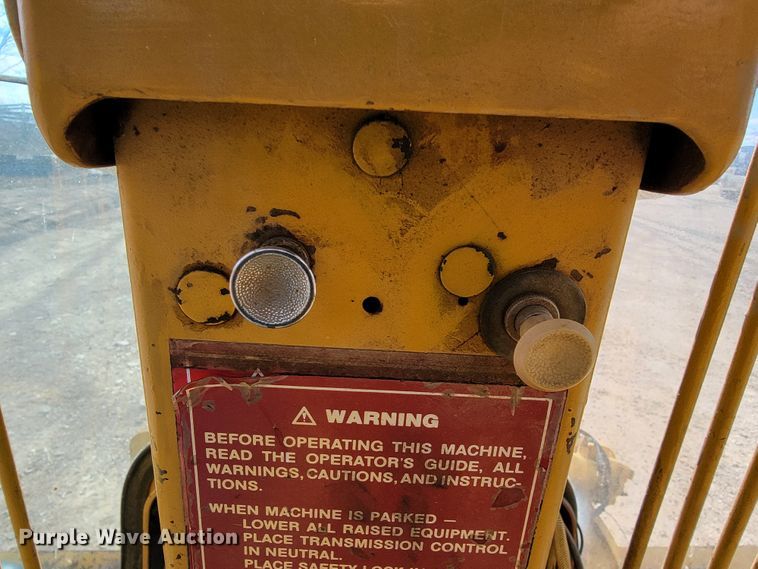 image for item JE9964 1979 Caterpillar 130G  motor grader