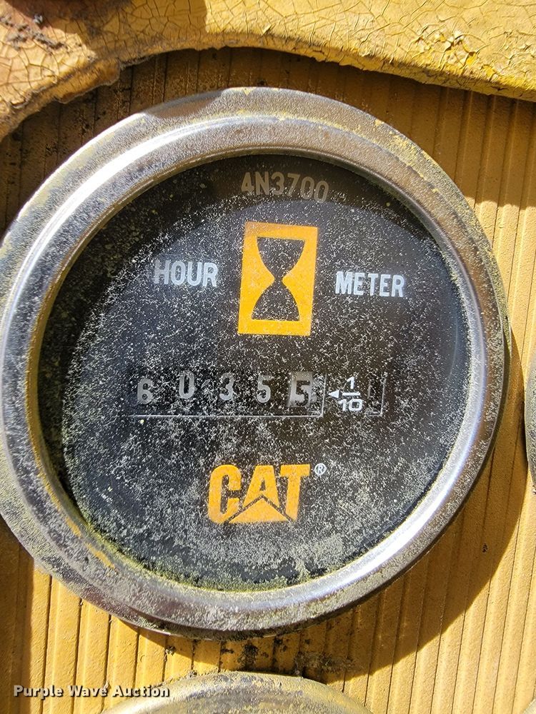 image for item JE9964 1979 Caterpillar 130G  motor grader