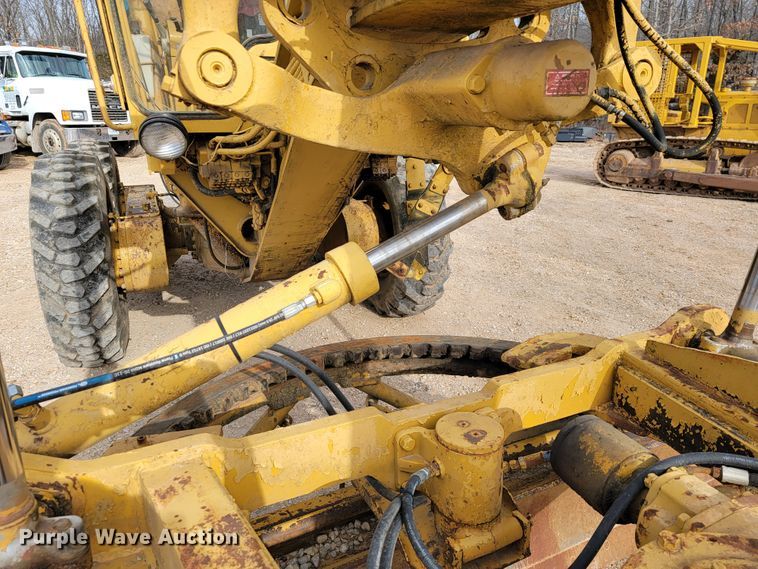 image for item JE9964 1979 Caterpillar 130G  motor grader