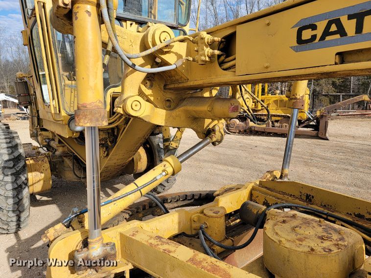 image for item JE9964 1979 Caterpillar 130G  motor grader