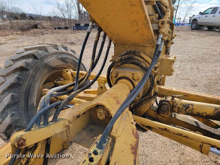 image for item JE9964 1979 Caterpillar 130G  motor grader