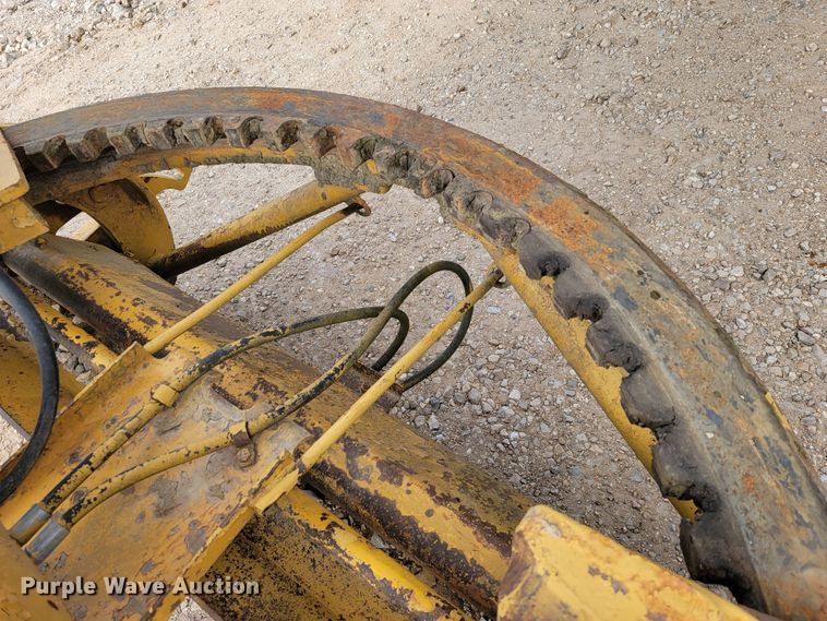 image for item JE9964 1979 Caterpillar 130G  motor grader