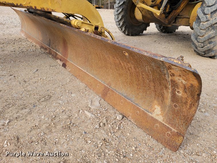 image for item JE9964 1979 Caterpillar 130G  motor grader