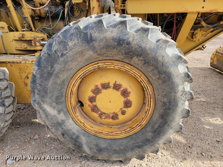 image for item JE9964 1979 Caterpillar 130G  motor grader