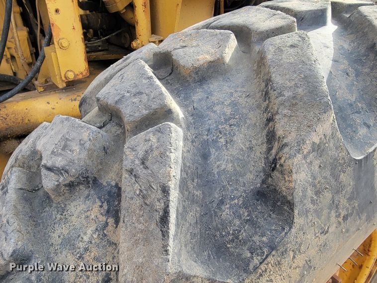 image for item JE9964 1979 Caterpillar 130G  motor grader