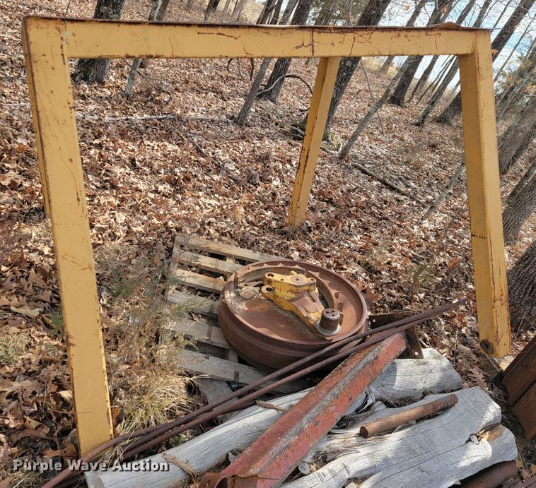 image for item JE9965 Caterpillar  ROPS