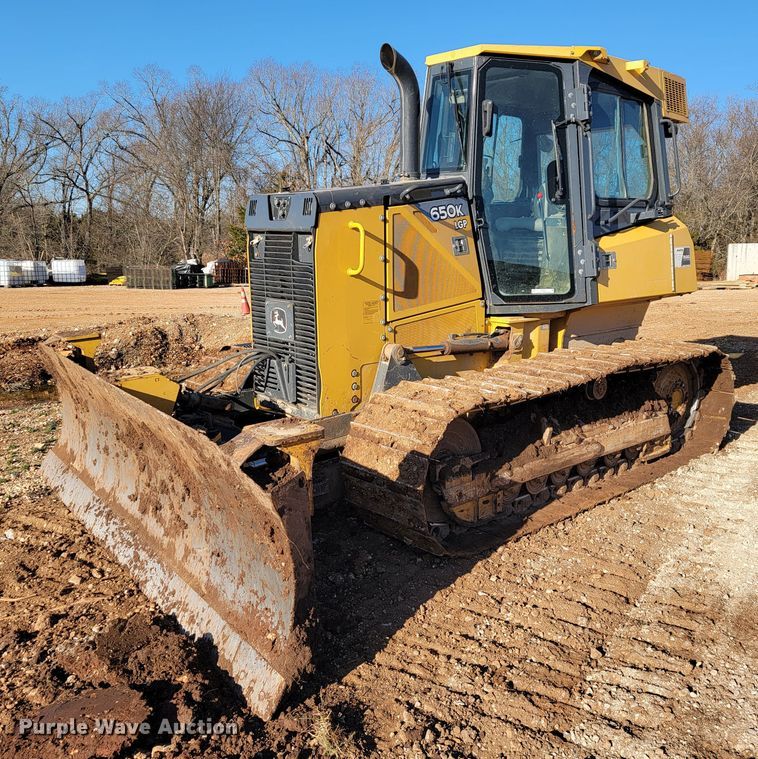 image for item JE9977 2013 John Deere 650K  dozer