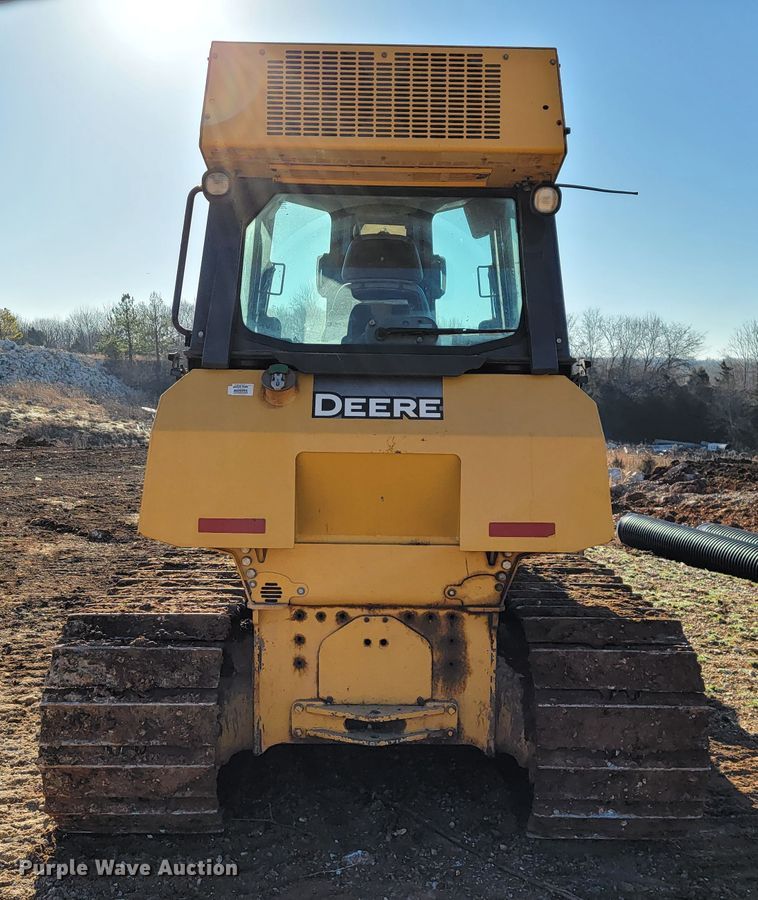 image for item JE9977 2013 John Deere 650K  dozer