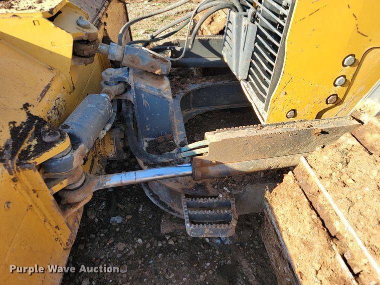 image for item JE9977 2013 John Deere 650K  dozer