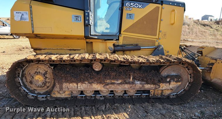 image for item JE9977 2013 John Deere 650K  dozer