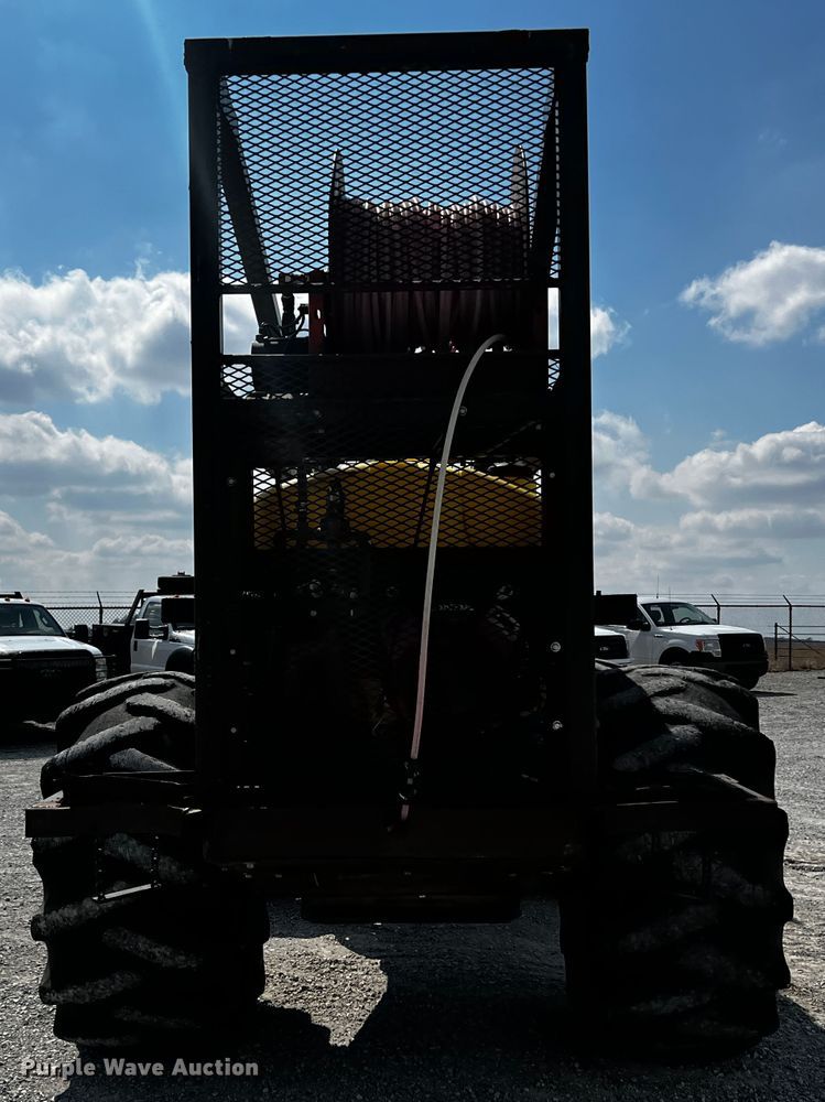 image for item JH9274 Caterpillar  skidder