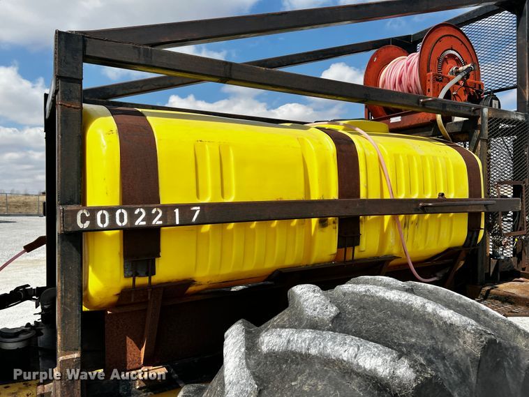 image for item JH9274 Caterpillar  skidder