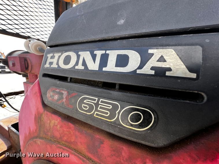 image for item JH9274 Caterpillar  skidder