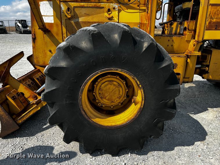 image for item JH9274 Caterpillar  skidder