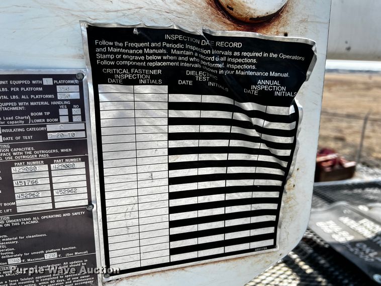 image for item JH9275 2011 Freightliner Business Class M2  forestry bucket truck