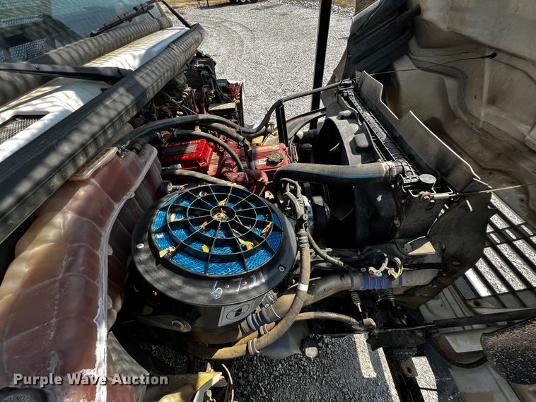 image for item JH9275 2011 Freightliner Business Class M2  forestry bucket truck