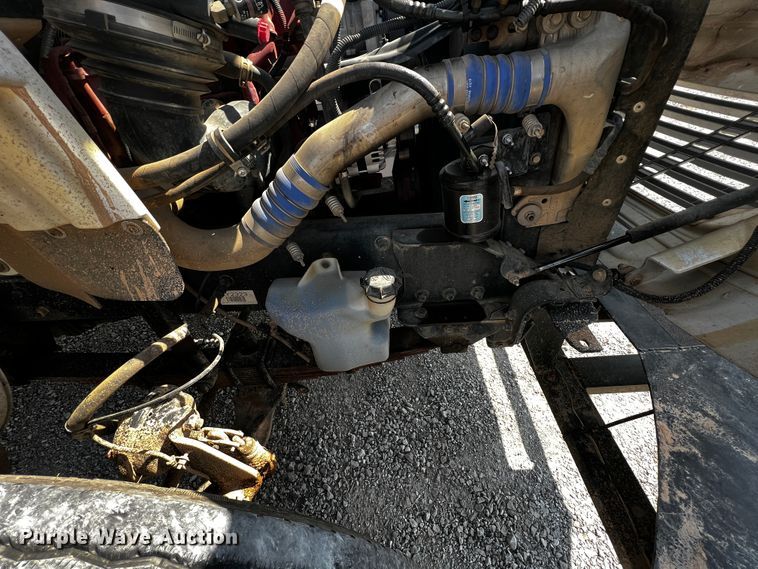 image for item JH9275 2011 Freightliner Business Class M2  forestry bucket truck