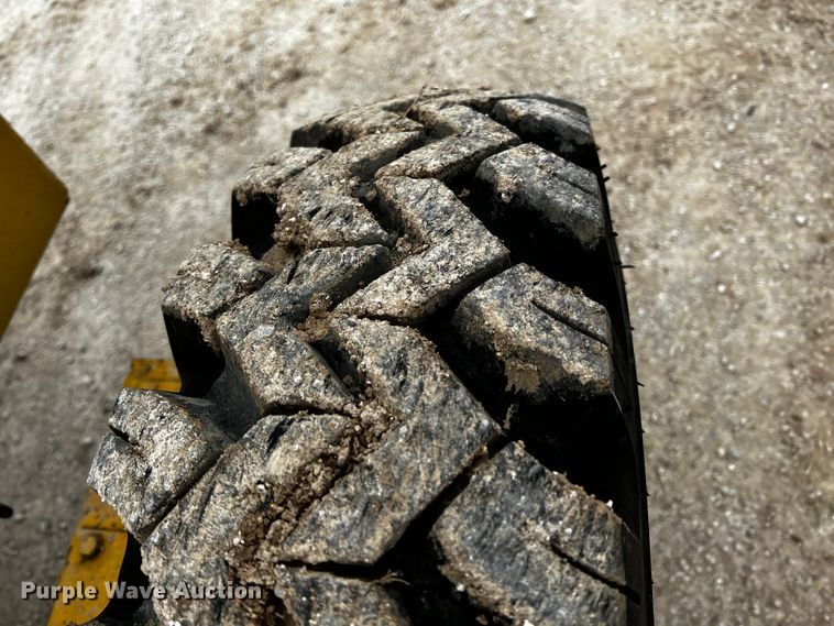 image for item JH9292 Allis-Chalmers  rigid frame motor grader