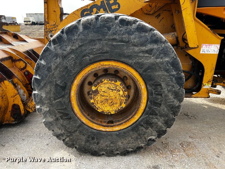 image for item JH9294 1998 Case 621B  wheel loader