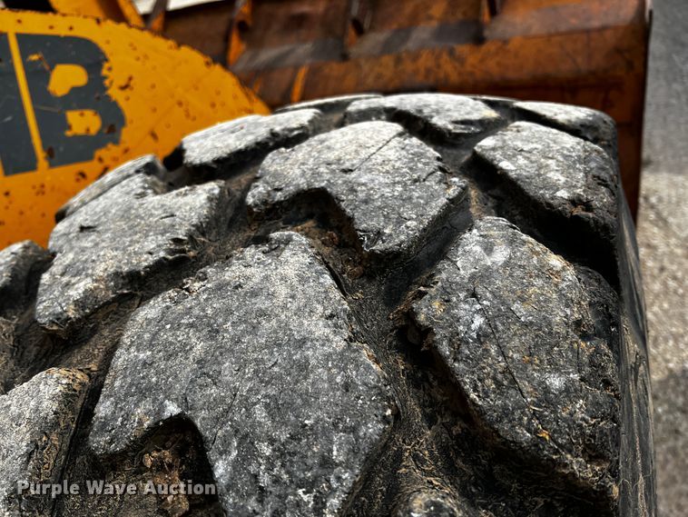 image for item JH9294 1998 Case 621B  wheel loader