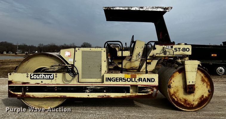 image for item JH9295 Ingersoll Rand ST-80  double drum roller