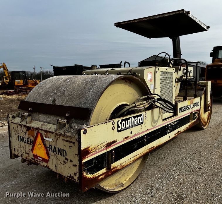 image for item JH9295 Ingersoll Rand ST-80  double drum roller