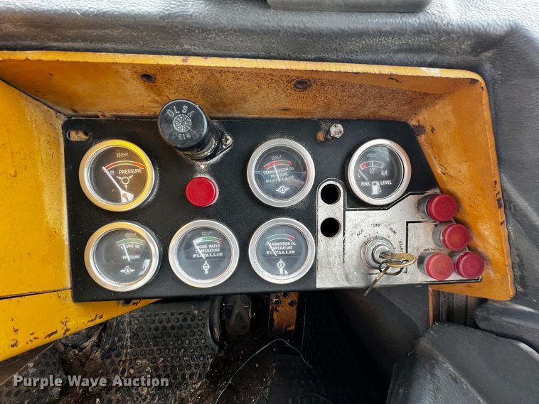 image for item JH9296 1988 Fiat-Allis FR15B  wheel loader