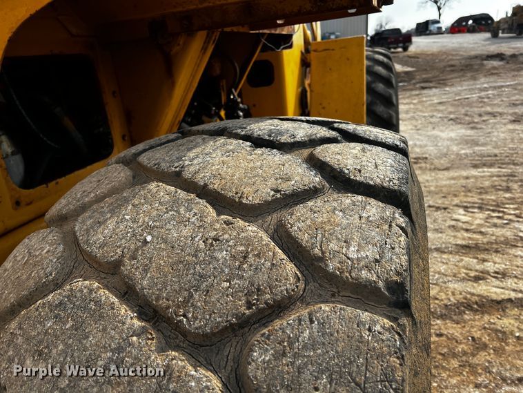 image for item JH9296 1988 Fiat-Allis FR15B  wheel loader