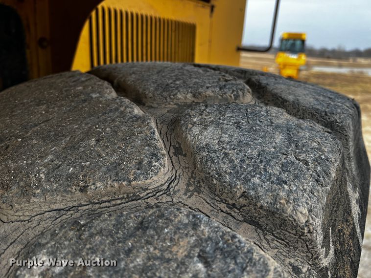 image for item JH9296 1988 Fiat-Allis FR15B  wheel loader