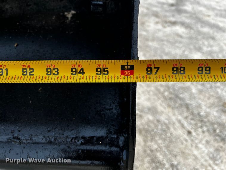 image for item JH9297 1998 Peterbilt 379  dump truck