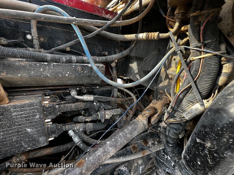 image for item JH9297 1998 Peterbilt 379  dump truck