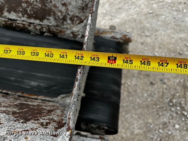 image for item JH9299 Easi-pour TP880D  curb machine