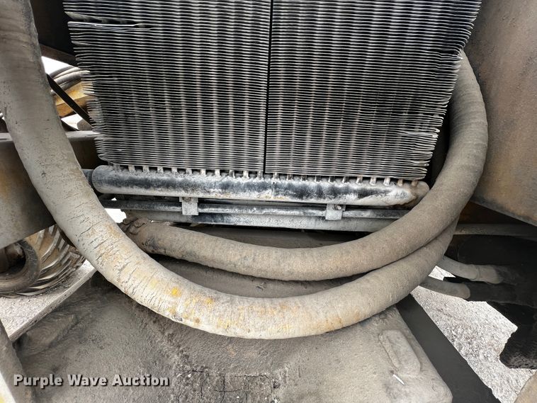 image for item JH9299 Easi-pour TP880D  curb machine