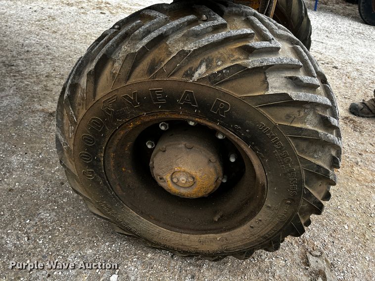 image for item JH9299 Easi-pour TP880D  curb machine