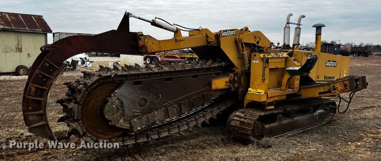 image for item JH9300 1993 Vermeer T800HT  trencher