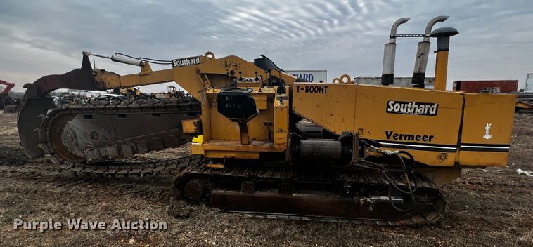 image for item JH9300 1993 Vermeer T800HT  trencher