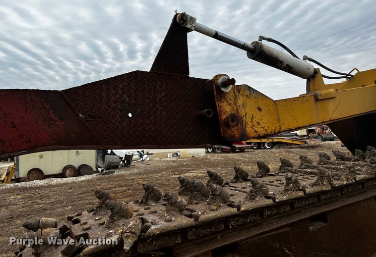 image for item JH9300 1993 Vermeer T800HT  trencher