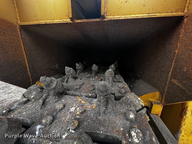 image for item JH9300 1993 Vermeer T800HT  trencher