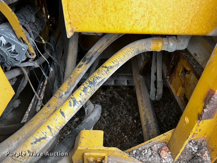 image for item JH9300 1993 Vermeer T800HT  trencher