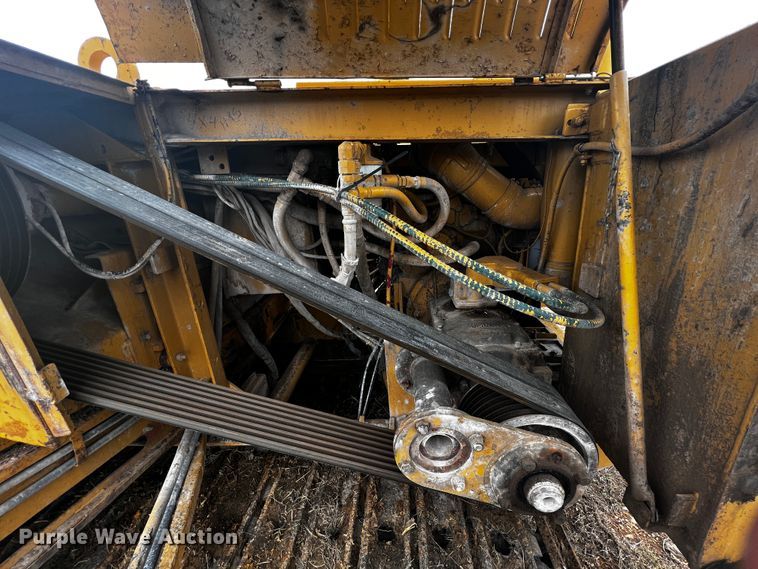 image for item JH9300 1993 Vermeer T800HT  trencher