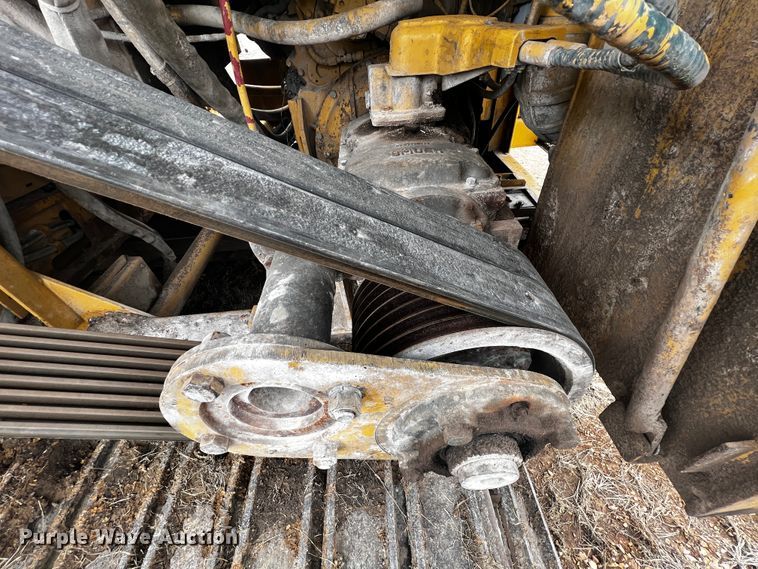 image for item JH9300 1993 Vermeer T800HT  trencher