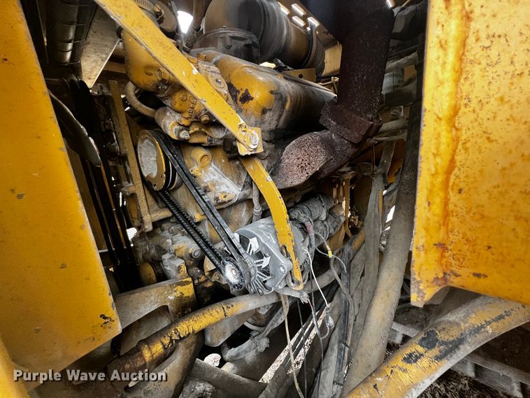 image for item JH9300 1993 Vermeer T800HT  trencher