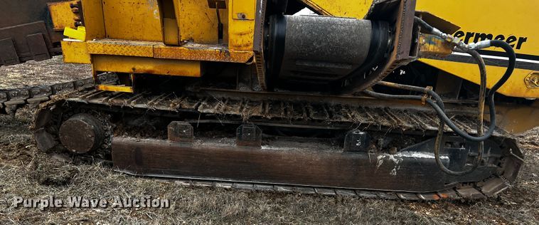 image for item JH9300 1993 Vermeer T800HT  trencher