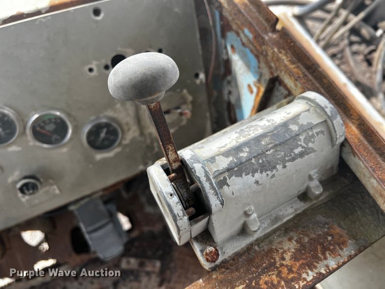 image for item JH9305 pulling unit