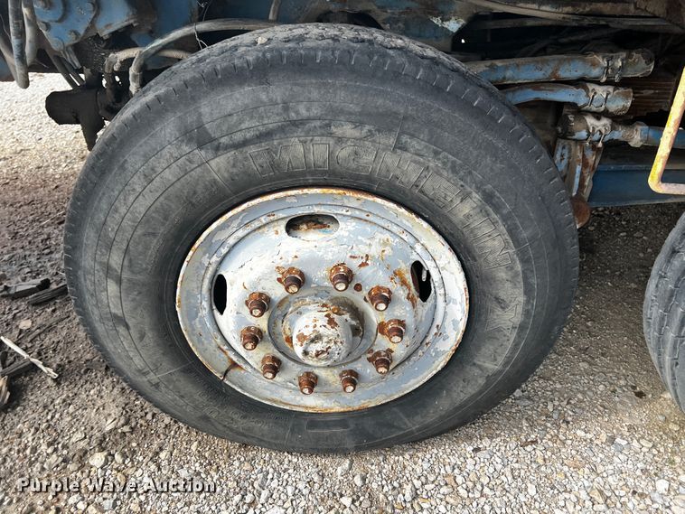 image for item JH9305 pulling unit