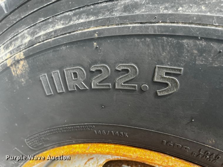 image for item JH9305 pulling unit