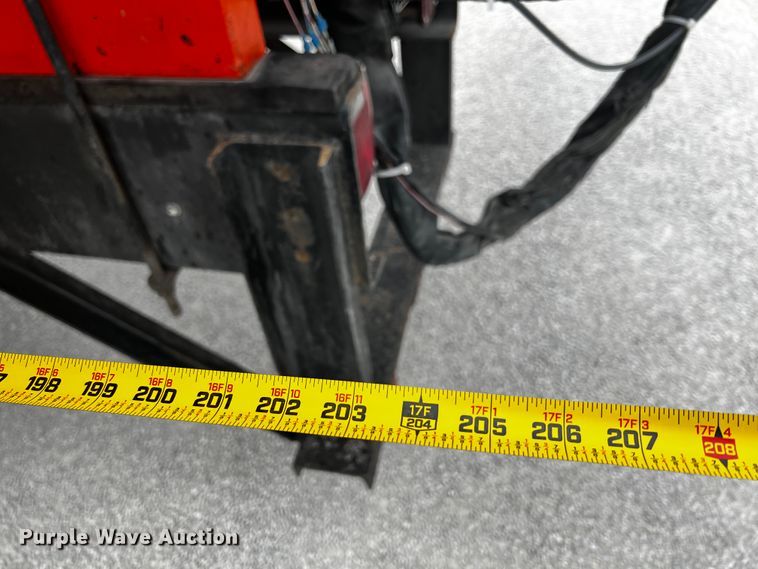 image for item JH9337 2000 International 4700  asphalt patch truck