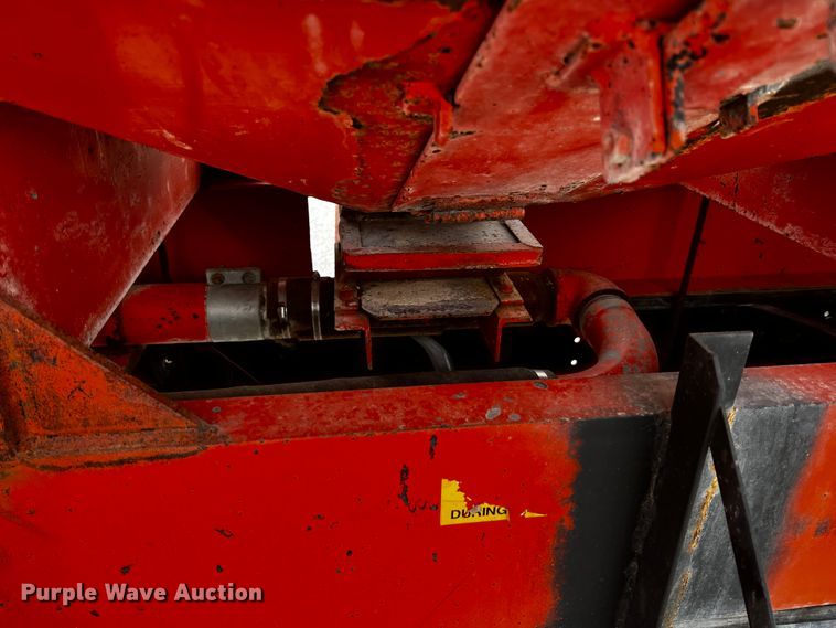 image for item JH9337 2000 International 4700  asphalt patch truck