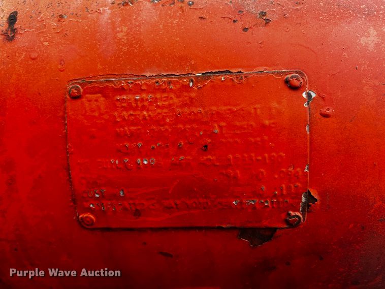 image for item JH9337 2000 International 4700  asphalt patch truck