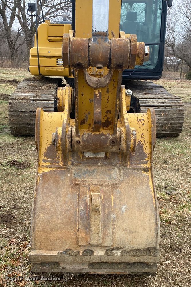 image for item JN9252 2011 Caterpillar 320DL  excavator